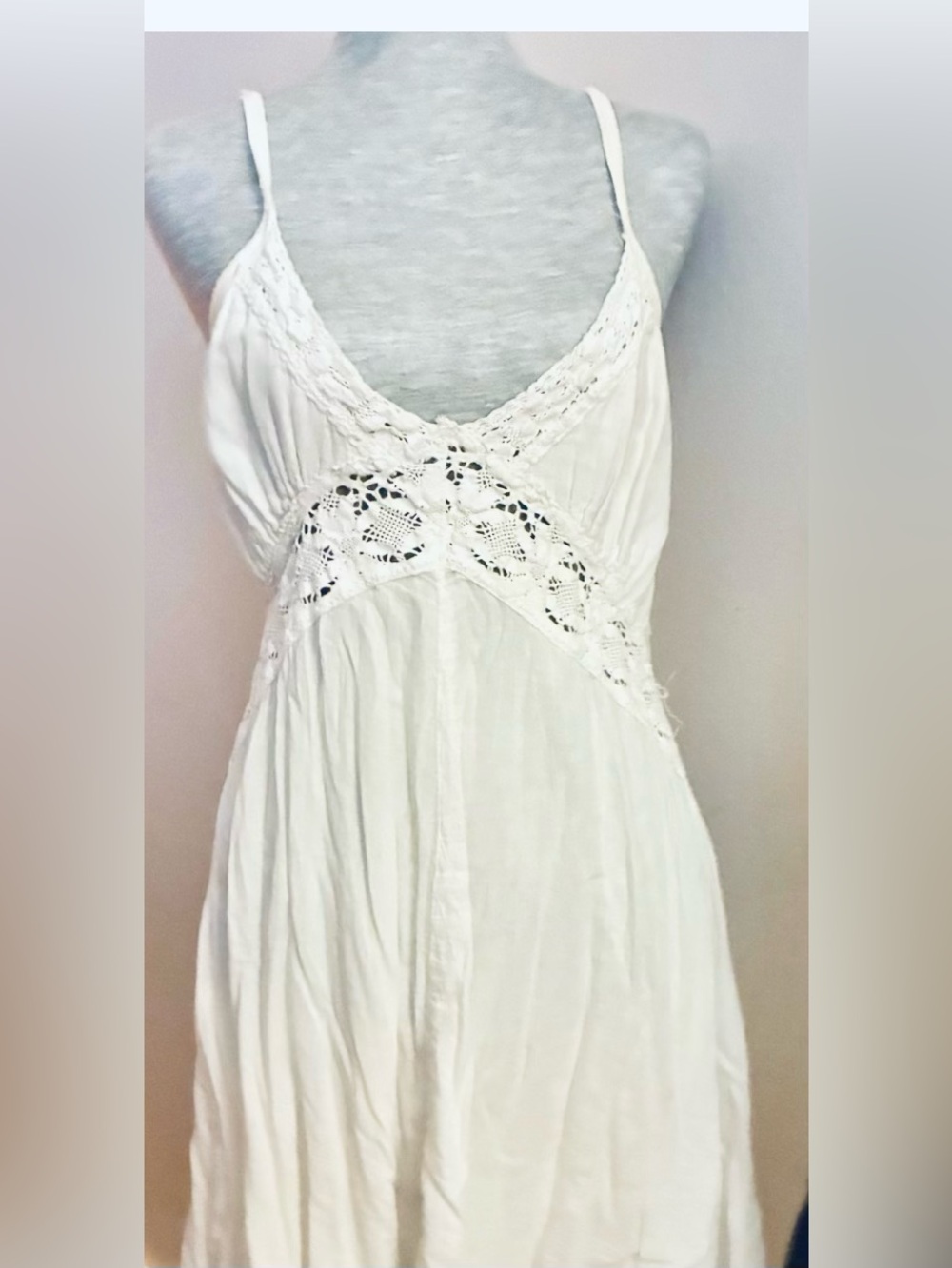 HARDTAIL White Women's Lace-Trim Slip Dress -🌼